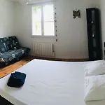 Des Moulins * Кастельно-д’Эстретефон