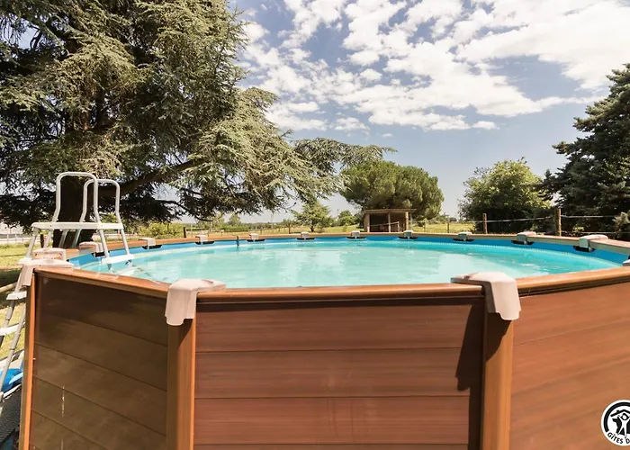 Дом отдыха Des Moulins Кастельно-д’Эстретефон